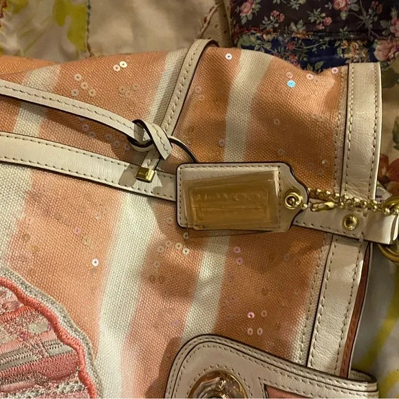 Coach Elegant Shell-Embroidered Tote Bag - Picture 4 of 11